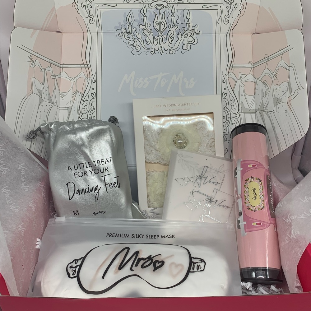 Miss to Mrs Box Wedding Day Box: dancing shoes, garters, vow books, window decal
